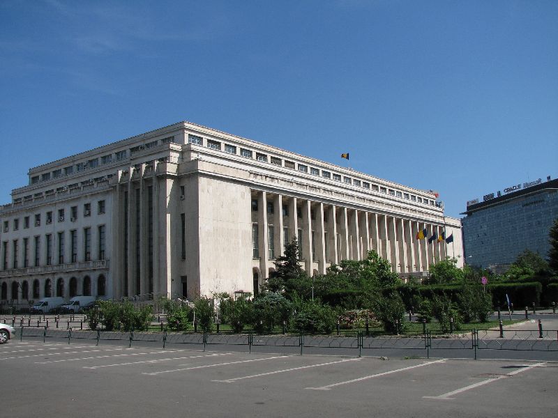 Cine sunt membrii Cabinetului Cioloş