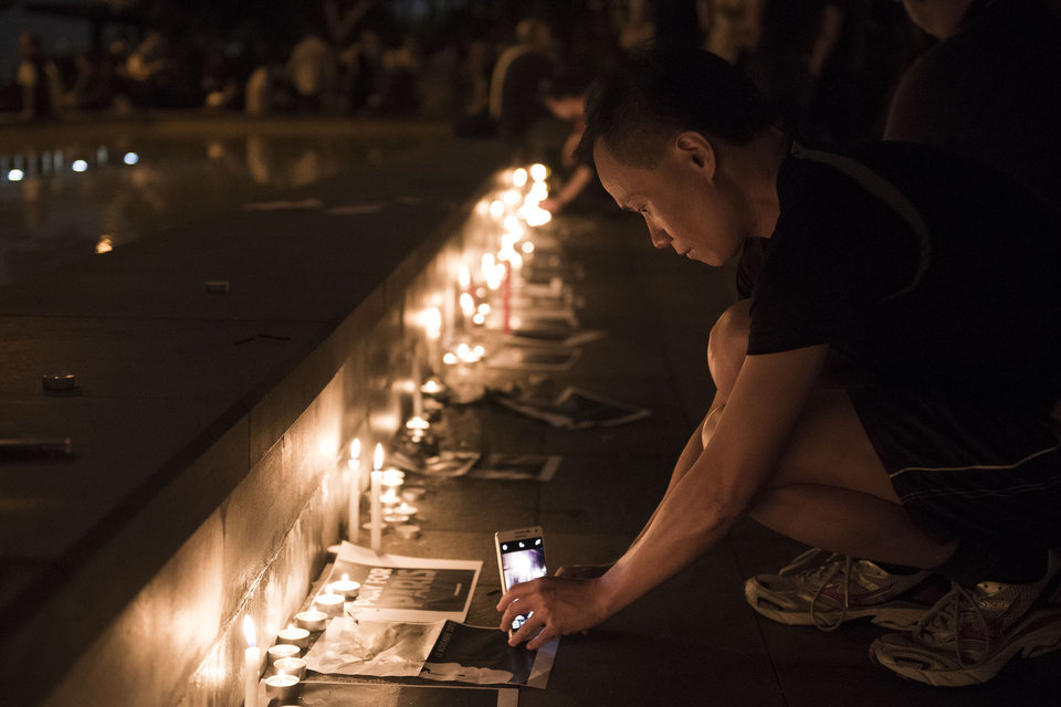 Stare de urgenţă în Franţa, după atentatele teroriste de la Paris