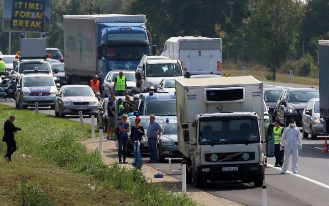 Conducerea Poliţiei Române a dispus intensificarea acţiunilor pentru prevenirea şi combaterea faptelor antisociale