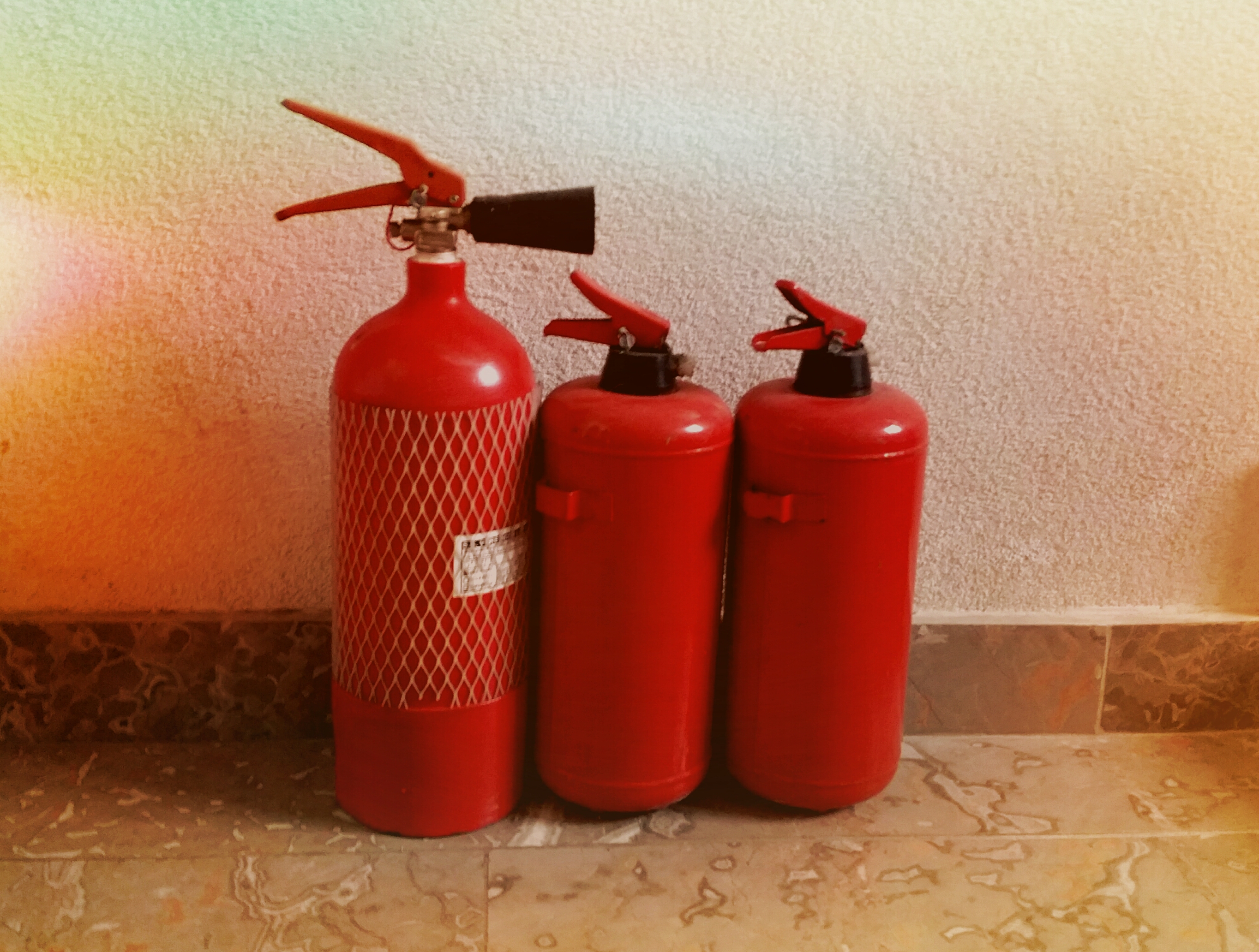 Mai bine mai târziu, decât niciodată. Agenţii economici din Constanţa învaţă cum se obţin avizele de la Pompieri