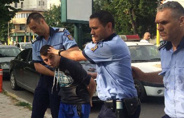 Autorul triplului asasinat de la Constanţa, condamnat la detenţie pe viaţă