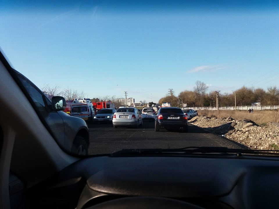 UPDATE 3- Femeie ÎNCARCERATĂ. Accident rutier la ieşirea din Constanţa spre Ovidiu