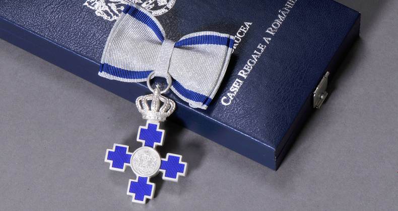 COLECTIV. Salvatorii, decoraţi cu Crucea Casei Regale a României