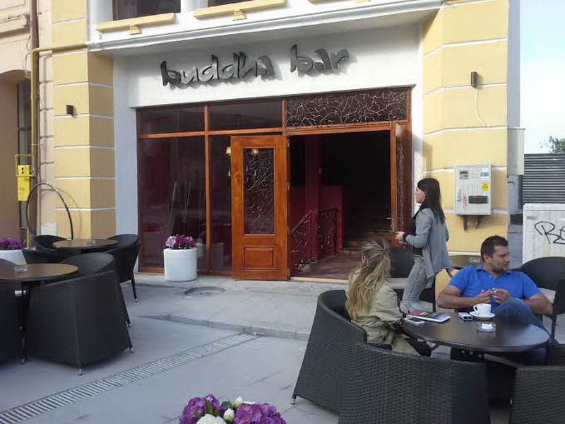 INCENDIU la Budha Bar, în Piaţa Ovidiu (FOTO)