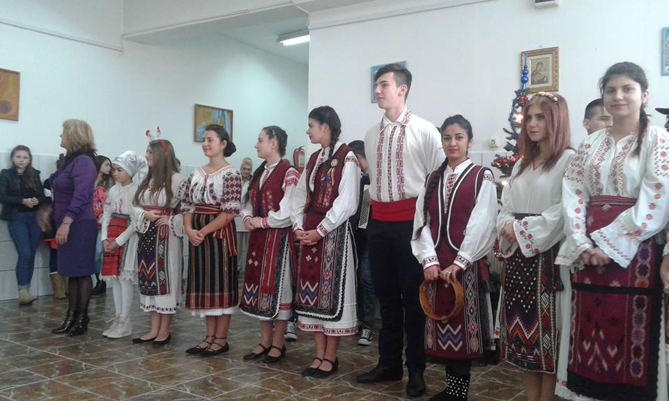 (Audio+Foto) – Colinde de Crăciun la Teatrul Jean Bart din Tulcea