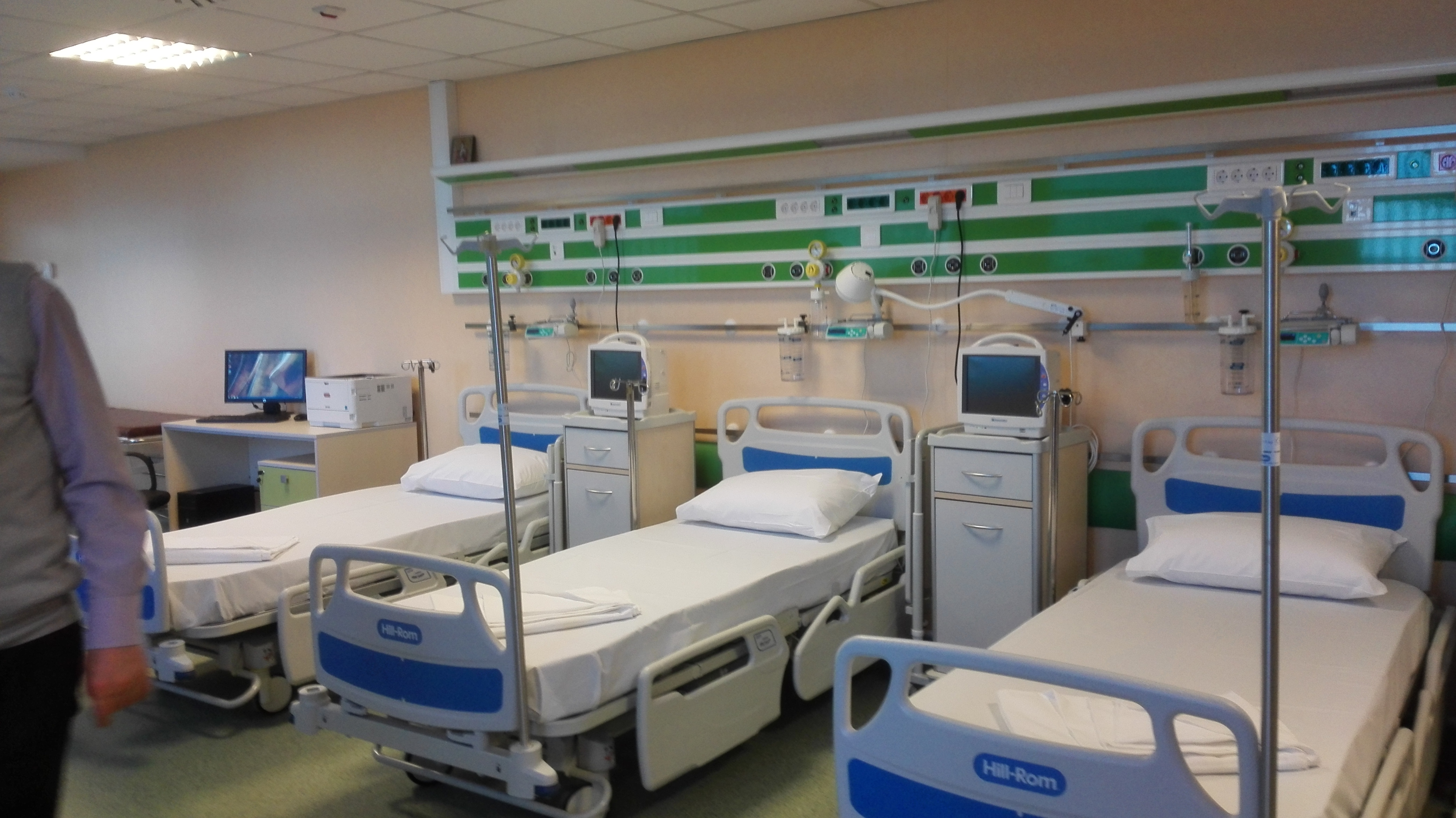 FOTO – Secţia Chirurgie I, reabilitată după aproape jumătate de secol