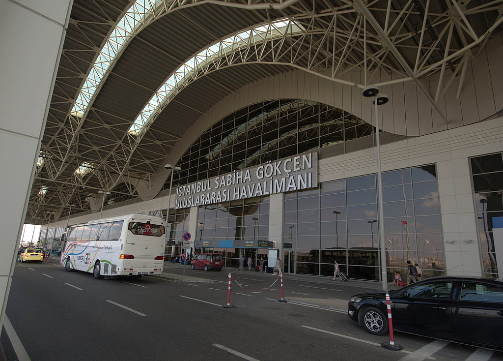 VIDEO – Explozie într-un aeroport din Istanbul