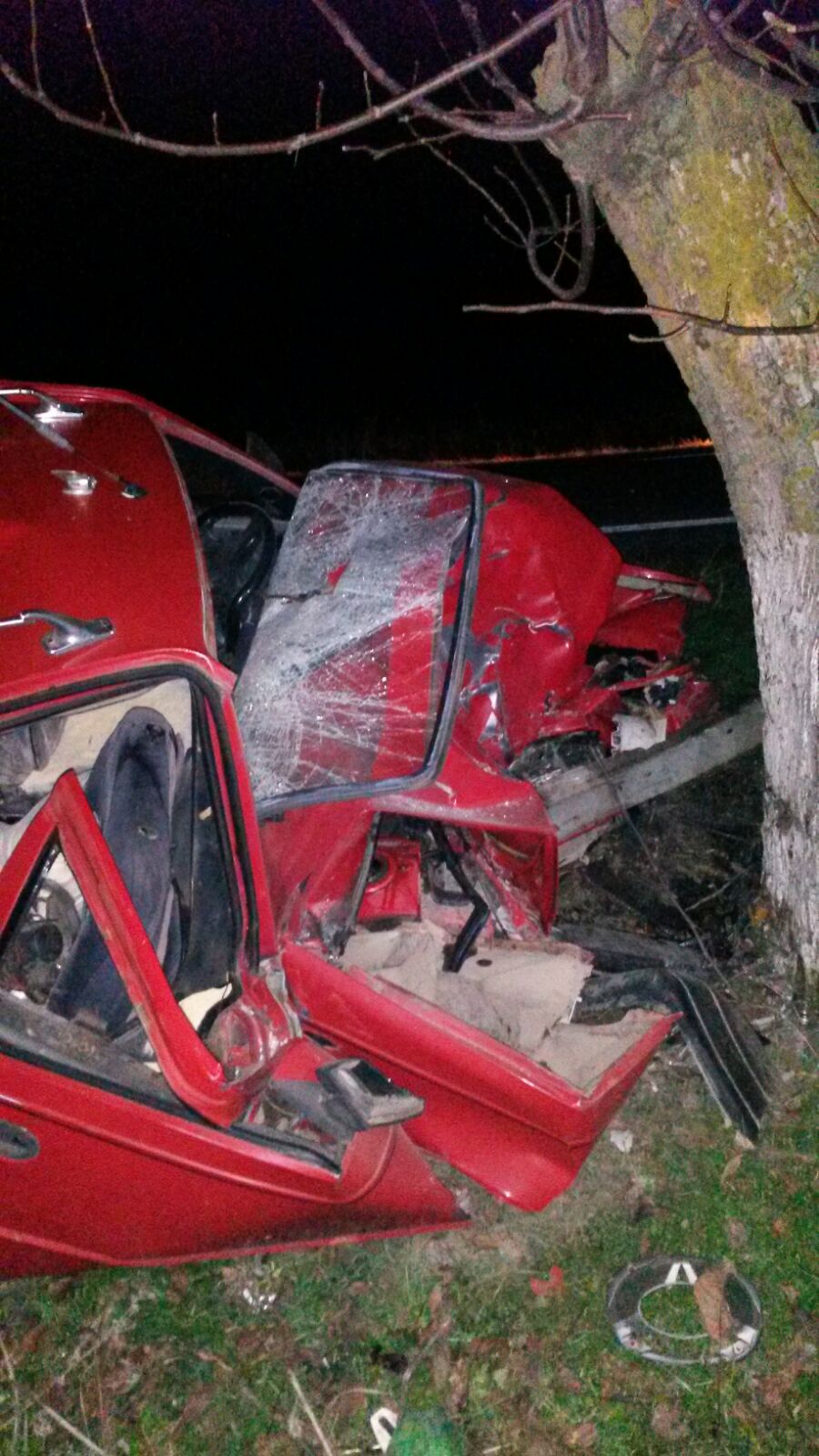 Foto – Încă un ACCIDENT GRAV pe şoselele din Constanţa. O persoană, încarcerată