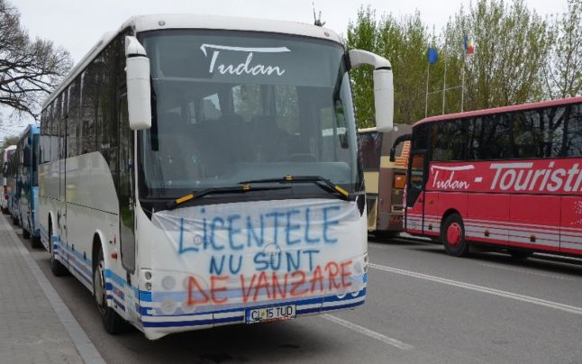 Miting de protest, astăzi, al transportatorilor. Peste 7.000 de mașini vor bloca centrul Capitalei