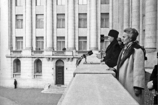 21 DECEMBRIE 1989 – Revoluţia începe şi la Bucureşti