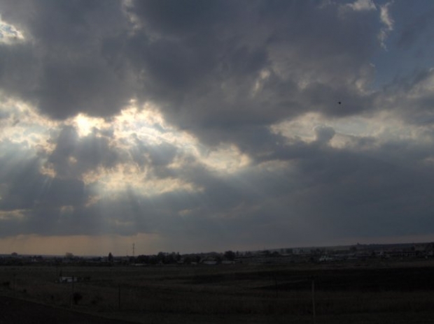 Vreme în răcire. Posibile precipitații mixte