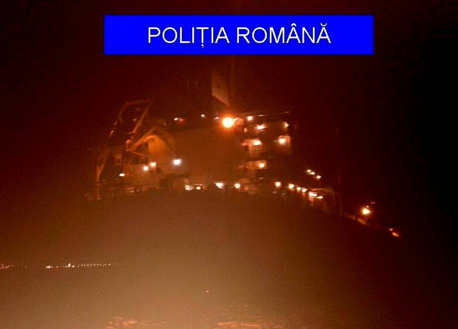 Prins în largul mării de către Garda de Coastă, când încerca să scape de închinsoare