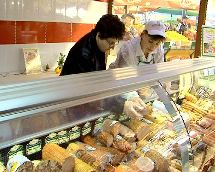 CONSTANŢA. Inspectorii DSV au închis o măcelărie şi un restaurant