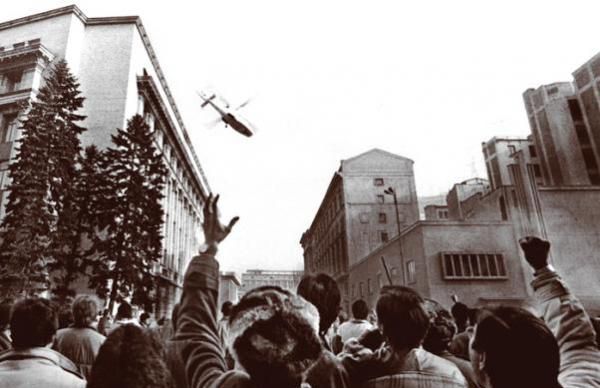 VIDEO – 22 Decembrie 1989. FUGA soţilor Ceauşescu pune capăt regimului totalitar