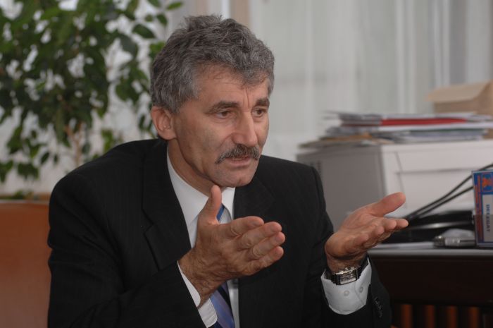 Deputatul Ioan Oltean poate fi arestat, în schimb deputatul Cătălin Teodorescu a scăpat de Beciul Domnesc