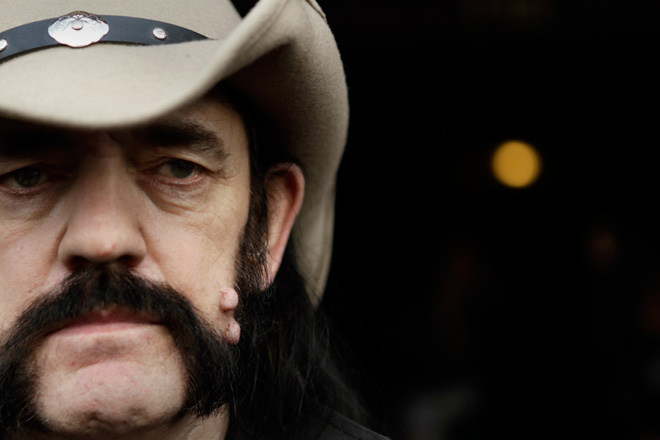 Lemmy Kilmister, liderul formaţiei Motorhead, a murit