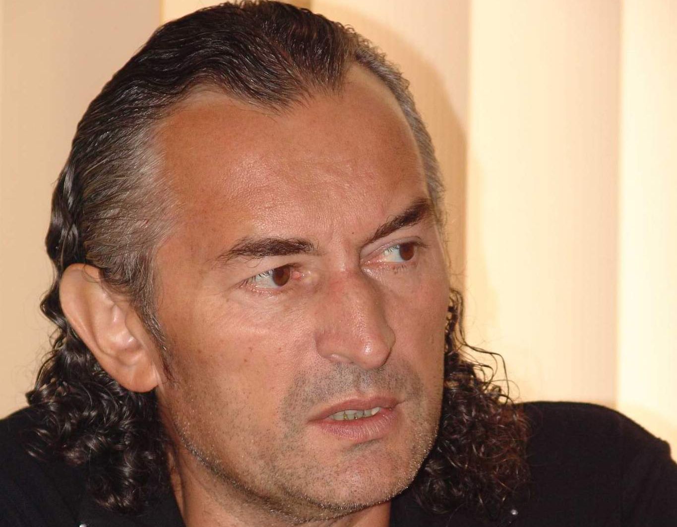 Miron Cozma, implicat într-un accident de circulaţie