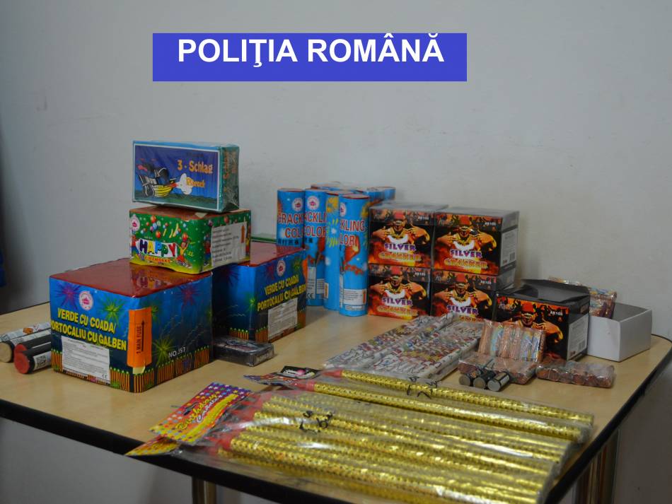 IGPR: Peste 64 de tone de articole pirotehnice indisponibilizate de poliţişti în cadrul acţiunii naţionale ”Foc de artificii”