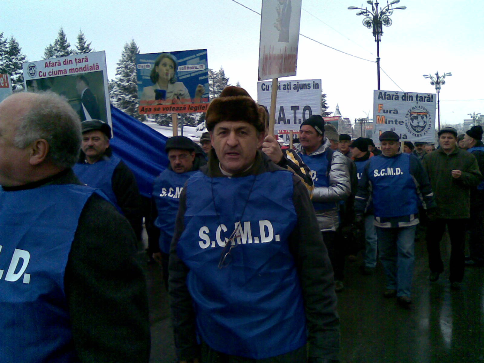 Protest al rezerviştilor la Guvern