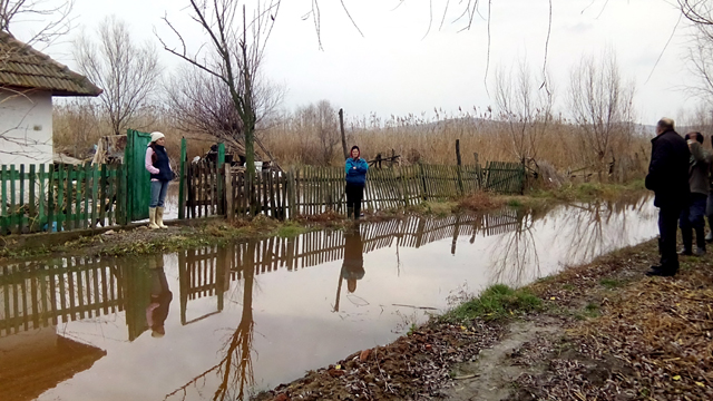 TULCEA. Evaluarea pagubelor produse de inundaţiile de la Satu Nou