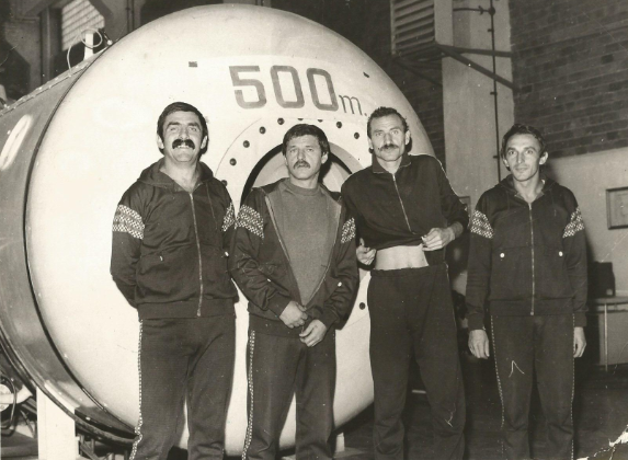 Scafandrii români, printre cei mai buni din lume – 1984: 501 metri scufundare în saturație