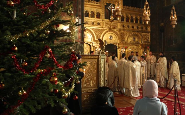 Sfânta Liturghie de Crăciun, la Catedrala Arhiepiscopală din Constanţa