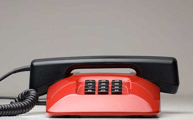 Linie telefonică pentru răniţii din Colectiv