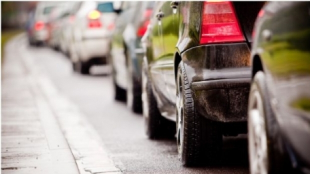 Circulaţie îngreunată pe DN1 la intrarea în localitatea Comarnic