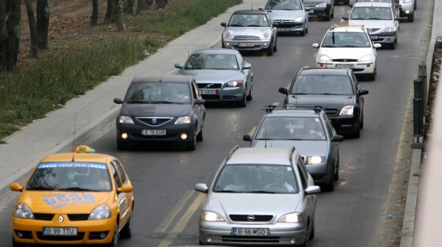 Pe Valea Prahovei, se circulă bară la bară