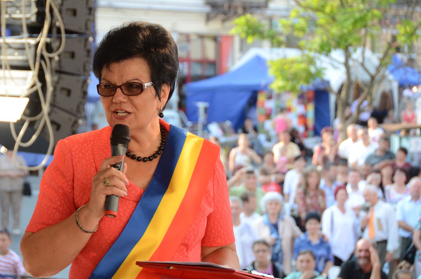 Primarul al municipiului Reghin, Precup Maria, a fost reţinută de procurorii DNA