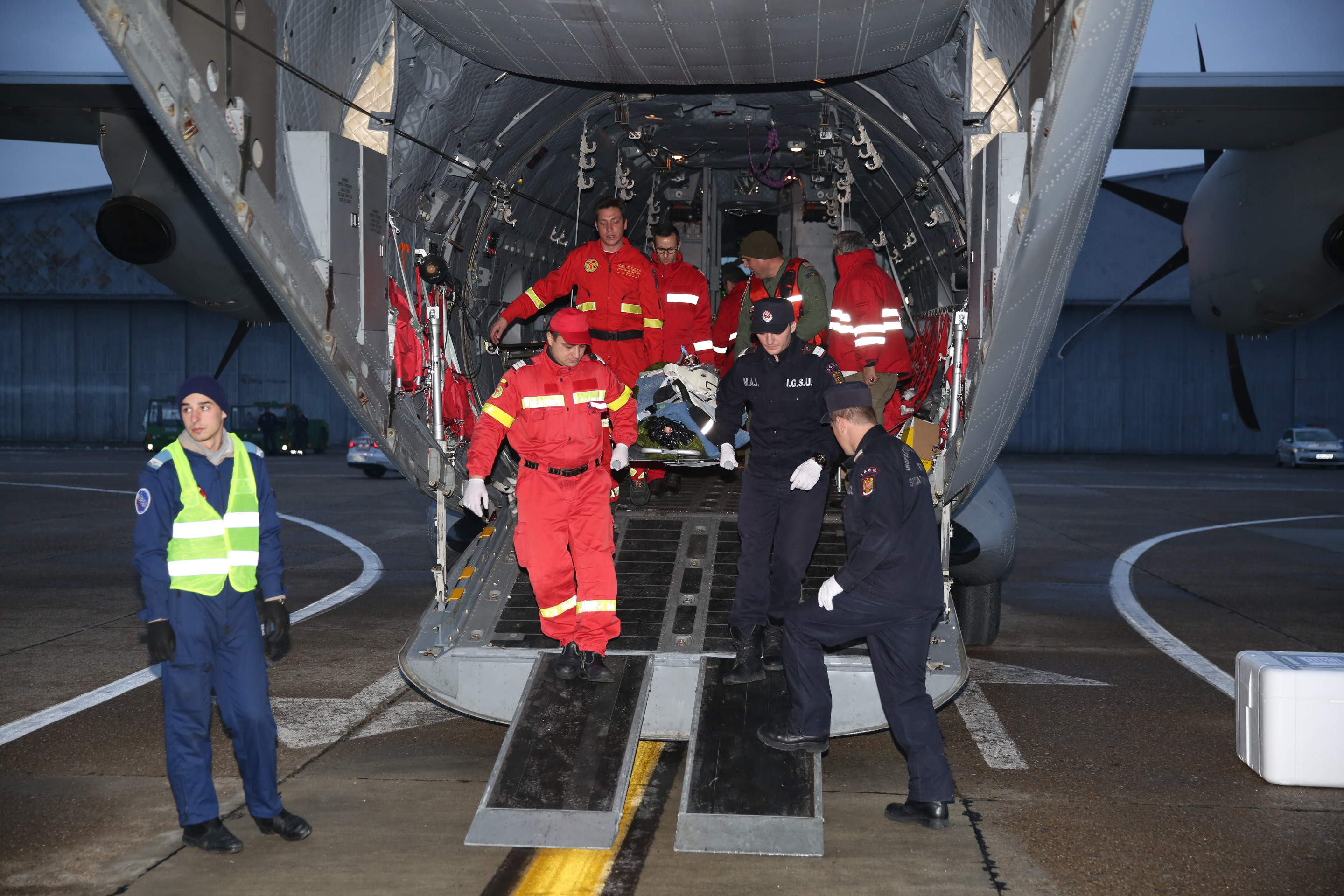 UPDATE + FOTO Pod aerian Chişinău – Bucureşti pentru salvarea a trei vieţi