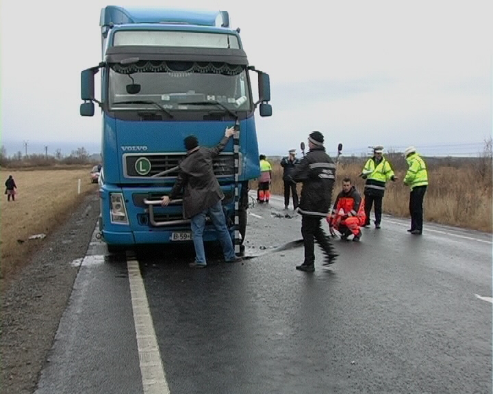 Circulaţie restricţionată pe DN15B TÂRGU NEAMŢ – PETRU VODĂ