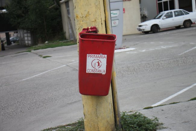 (AUDIO) La Constanța se vor monitoriza coșurile de gunoi