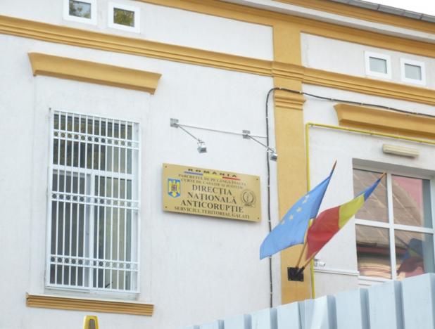 Avocat din Baroul Tulcea, reţinut de DNA pentru trafic de influenţă