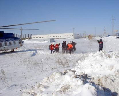 Gravide din Tulcea, transportate la spital cu elicopterul şi şalupa