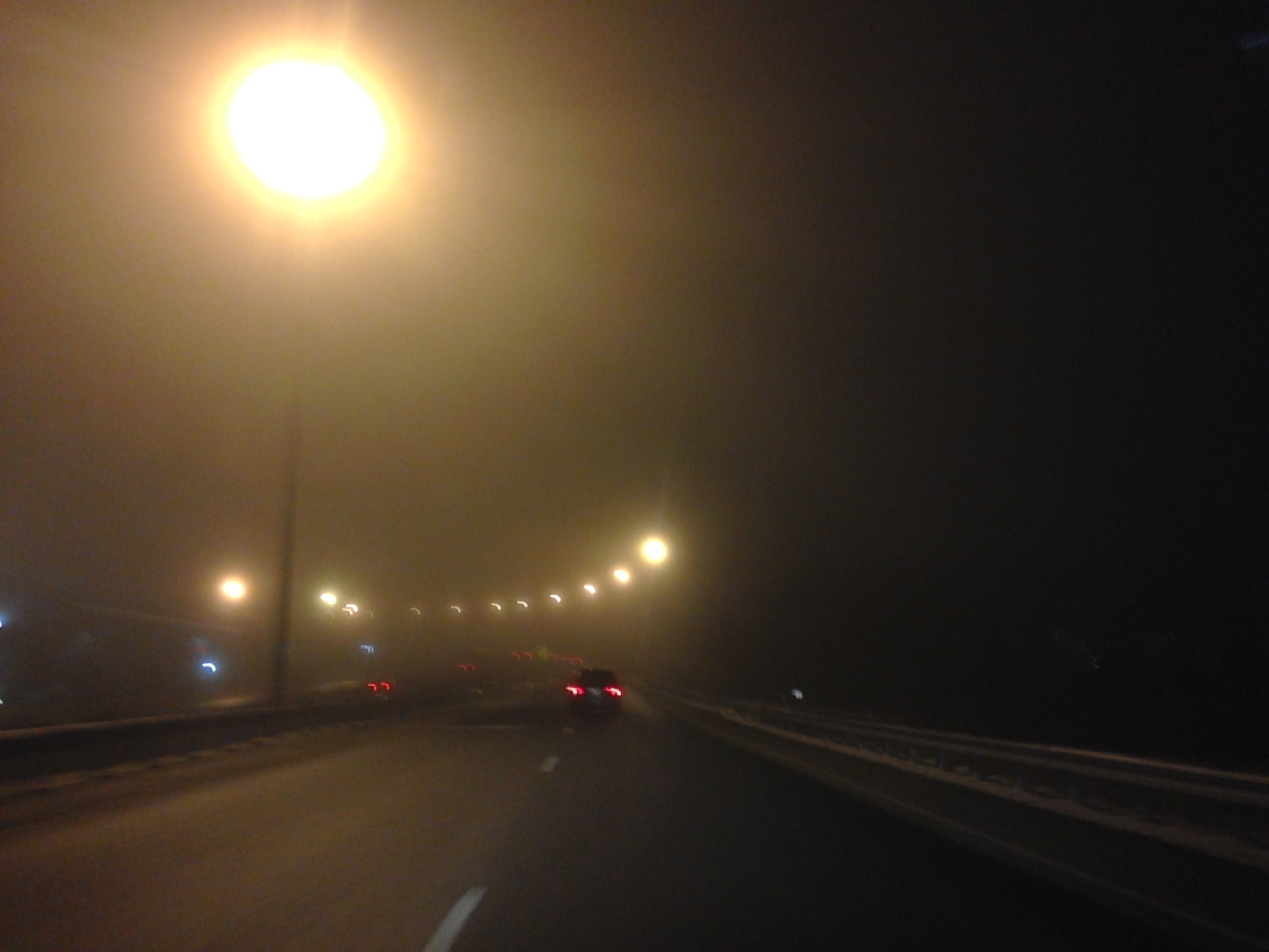 COD GALBEN de ceaţă în mai multe judeţe din ţară!