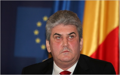 Sesizarea privind urmărirea penală a lui Gabriel Oprea a ajuns la Senat