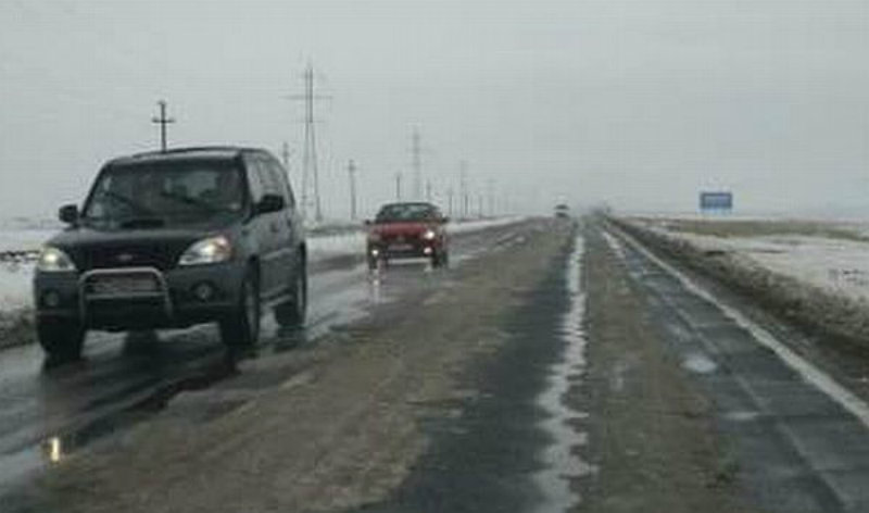 UPDATE – Cod galben de POLEI prelungit. Pe A2 se circulă în condiţii de ploaie
