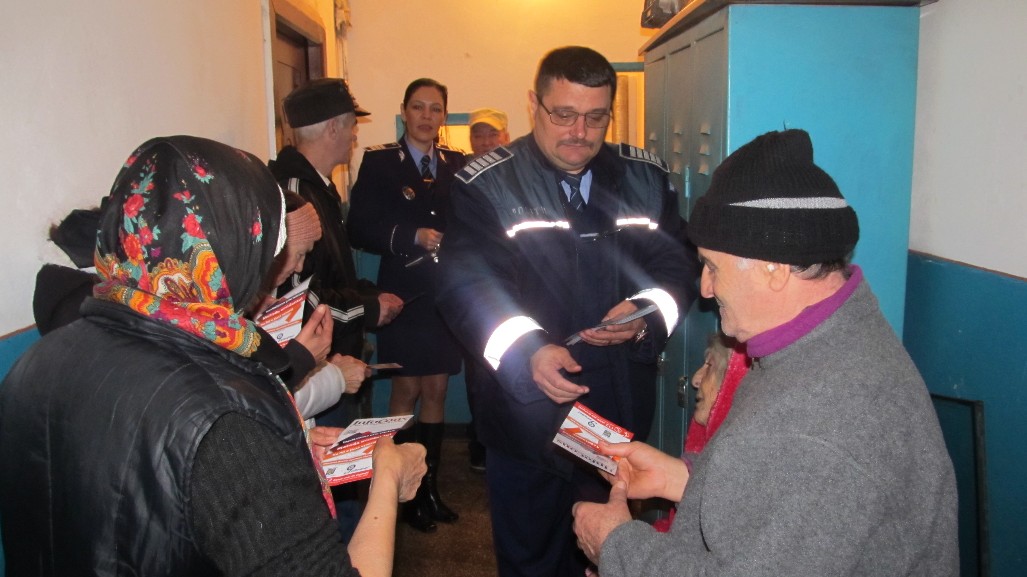 Poliţiştii constănţeni au acţionat pe linia prevenirii înşelaciunilor prin METODA ACCIDENTUL