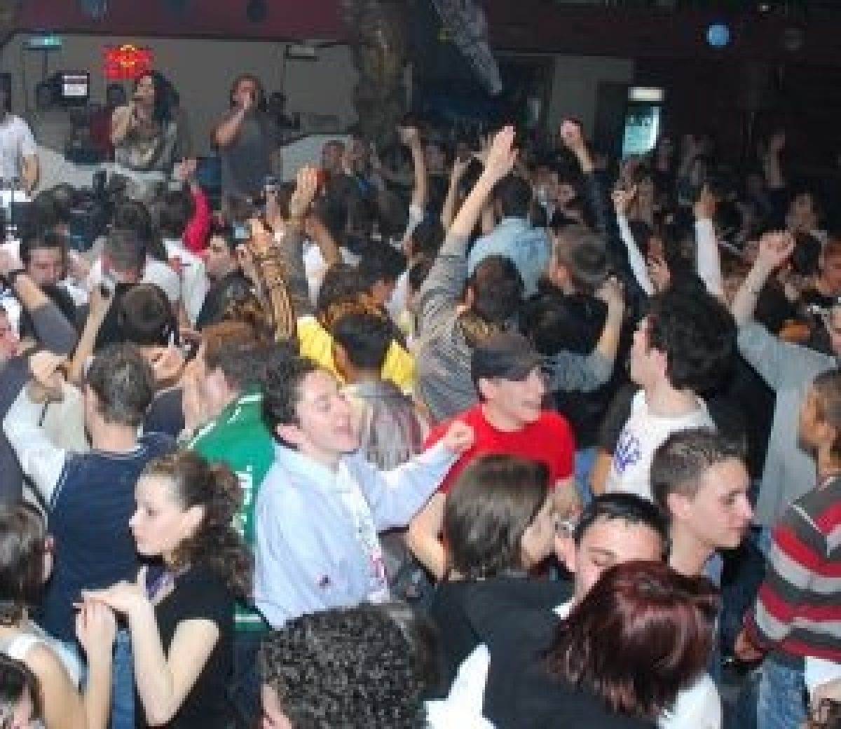 Scandal într-o discotecă din localitatea LIMANU
