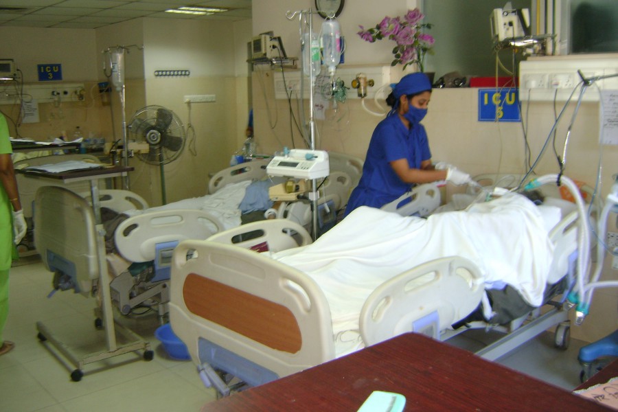 VASLUI: O femeie a ajuns în stare gravă la spital după ce soțul i-a dat foc