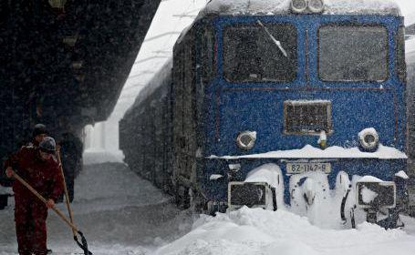 A2, închisă între Bucureşti şi Feteşti. Din Gara CFR Constanţa NU mai pleacă niciun tren!