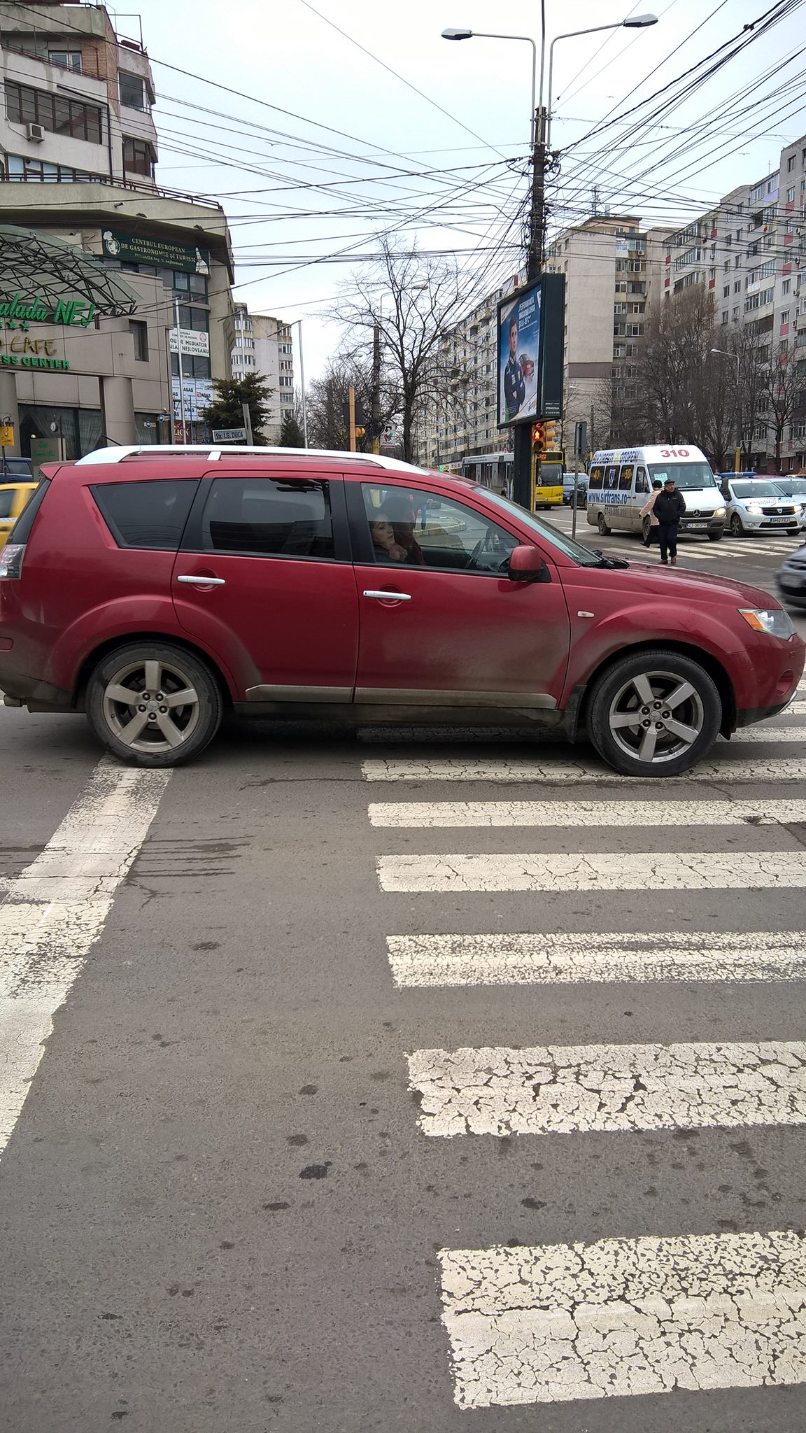CONSTANŢA. O parcare ANAPODA