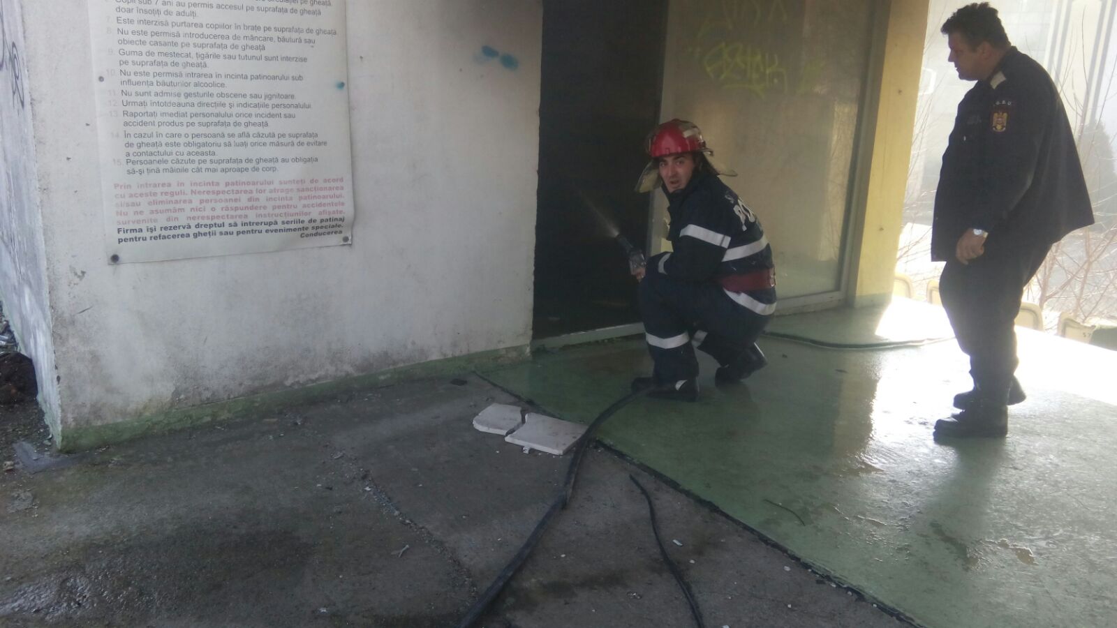 FOTO/VIDEO – Incendiu pe strada Traian!