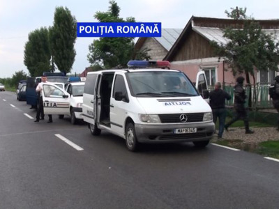 Hoții din locuințe, „bântuiți” de polițiști