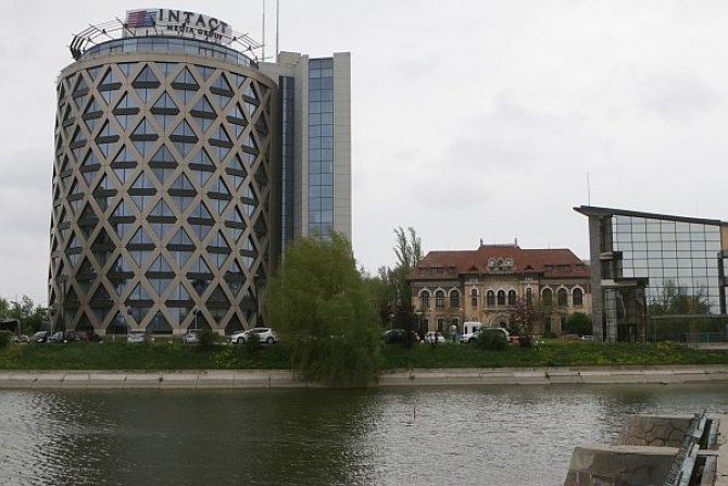 Televiziunile trustului Intact vor fi evacuate din sediul actual