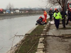UPDATE – O altă maşină a ajuns în Dâmboviţa!