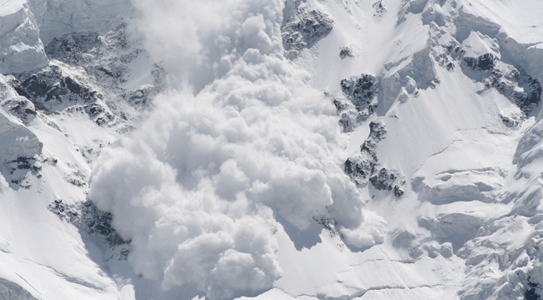 Avalanșă în AUSTRIA ! Cel puțin cinci turiști au murit