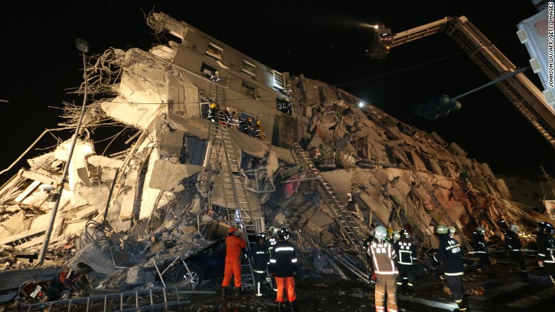 FOTO/VIDEO: Dezastru în Taiwan. Un cutremur a dărâmat mai multe blocuri