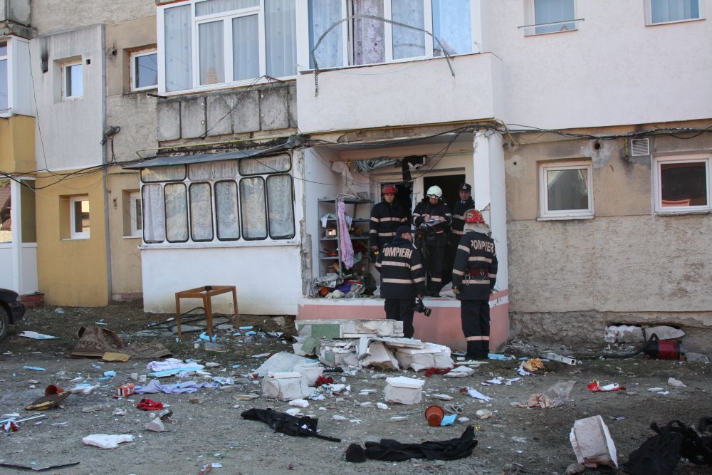 O butelie defectă a explodat într-un apartament !